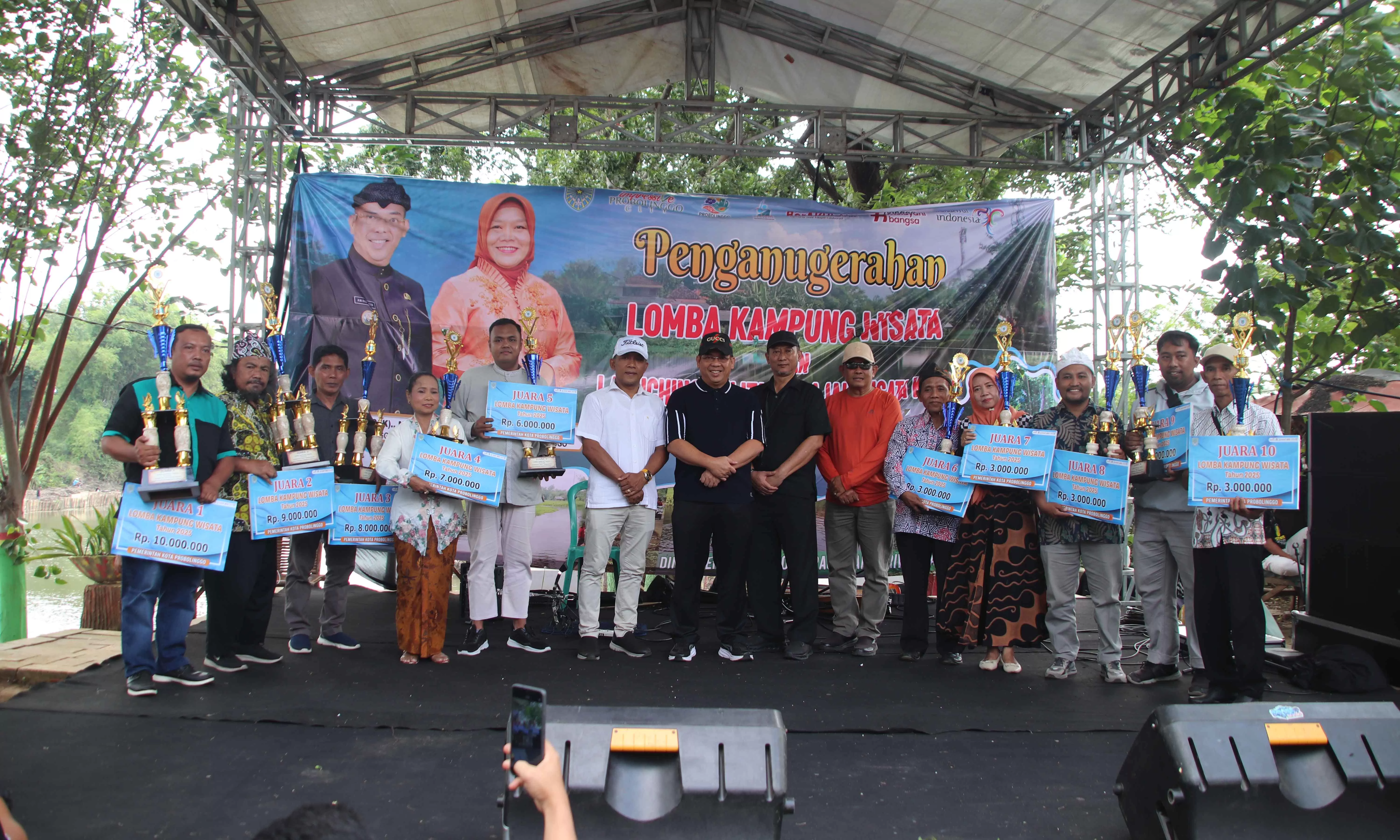 Wali Kota Probolinggo dr. Aminuddin Launching Aplikasi JELITA dalam Penganugerahan Lomba Kampung Wisata 2025